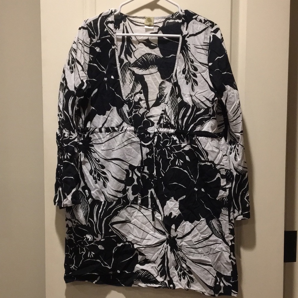 Islander Floral Swim Coverup 100% cotton deep neckline drawstring women’s size M